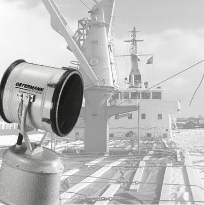 1988 – The first searchlights at WISKA